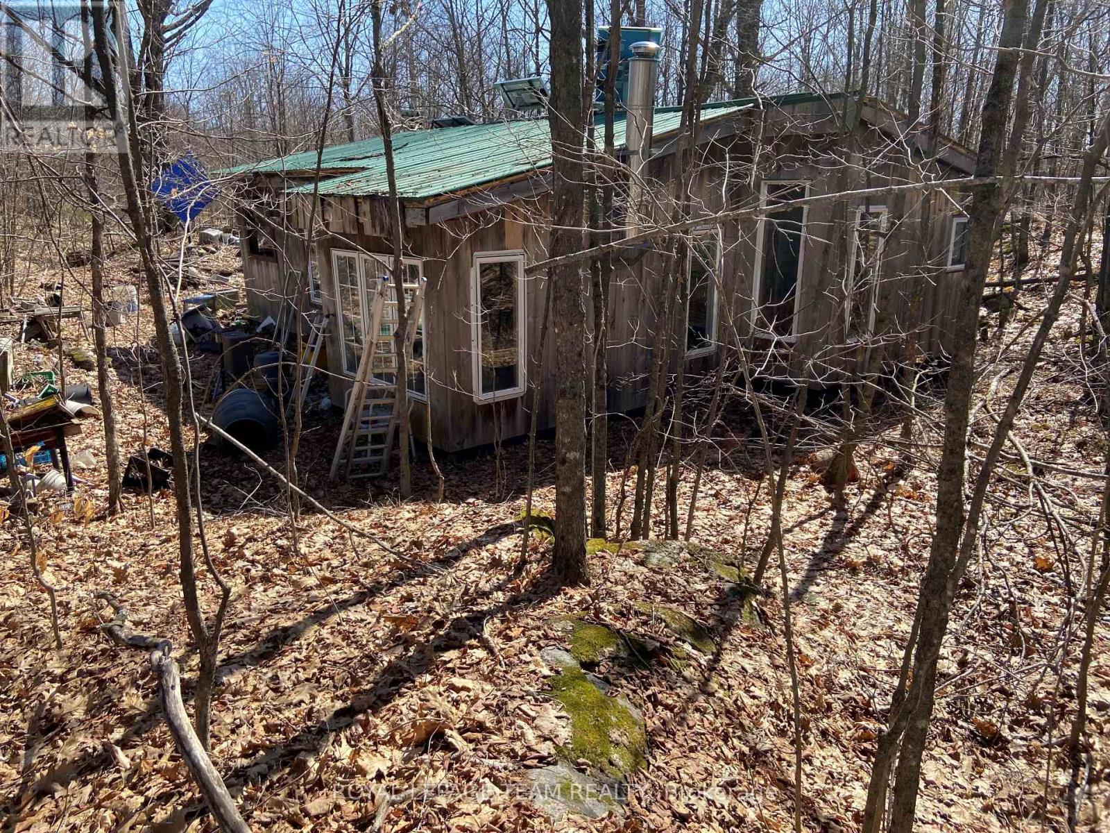 00 Maple Lane, Tay Valley, Ontario  K0H 2B0 - Photo 11 - X12346038