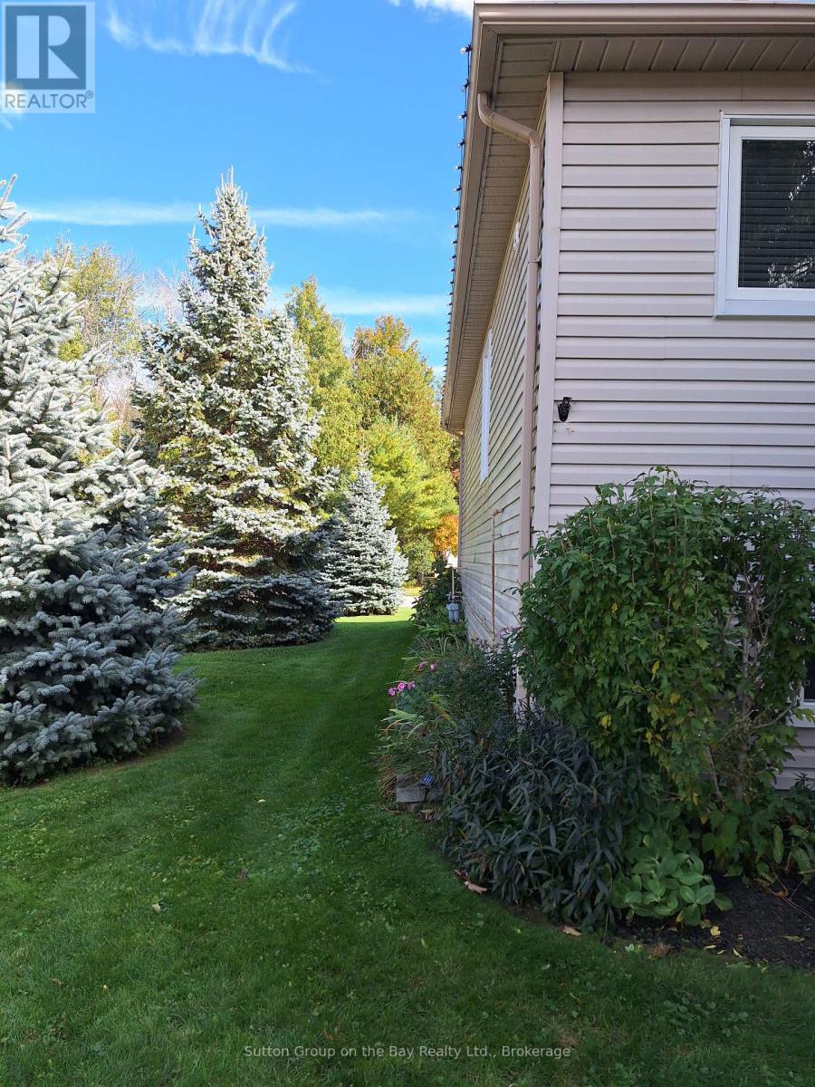 30 Acorn Crescent, Wasaga Beach, Ontario  L9Z 1L6 - Photo 17 - S12237574