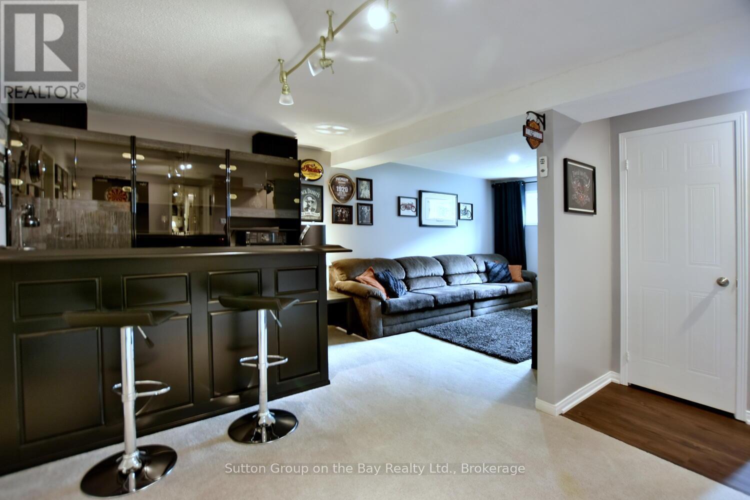 30 Acorn Crescent, Wasaga Beach, Ontario  L9Z 1L6 - Photo 39 - S12237574
