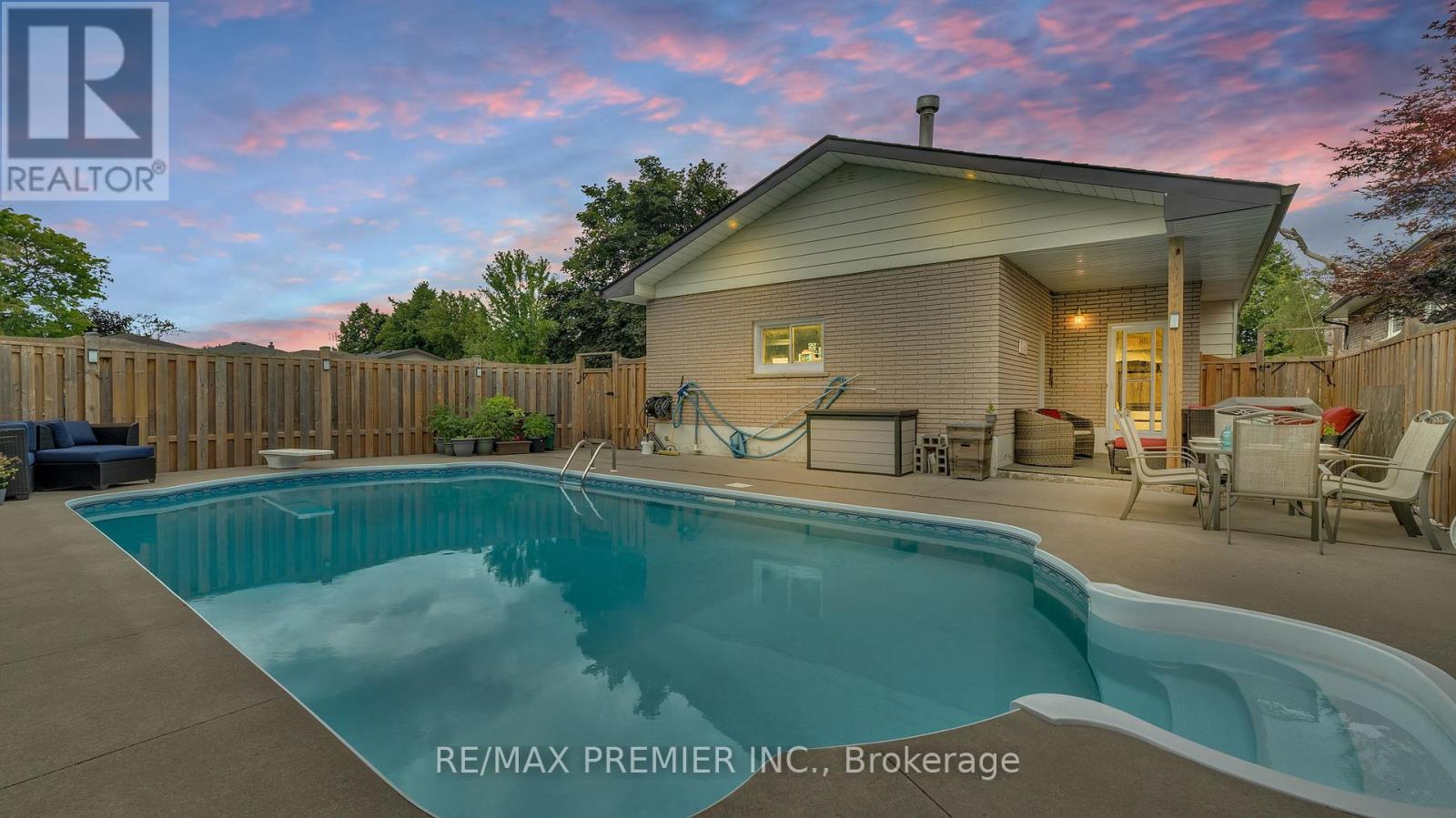 Property at 90 CAYUGA AVENUE image 2