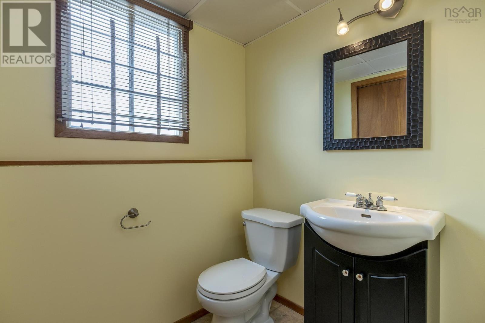 31 Skeena Street, Dartmouth, Nova Scotia  B2W 1P7 - Photo 32 - 202510390