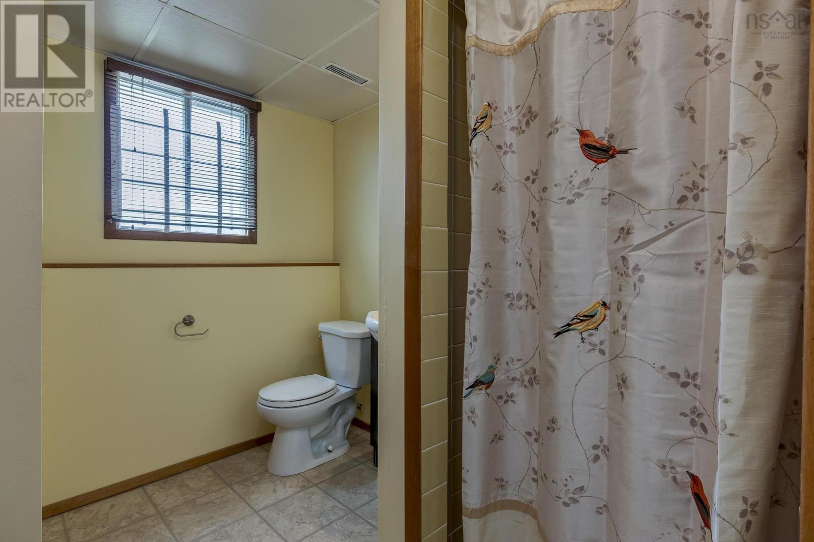31 Skeena Street, Dartmouth, Nova Scotia  B2W 1P7 - Photo 31 - 202510390