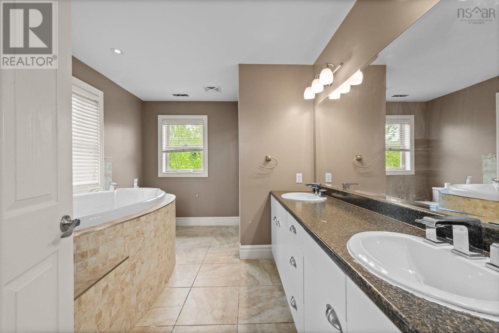 72 Worthington Place, Bedford, Nova Scotia  B4A 0C5 - Photo 35 - 202513163