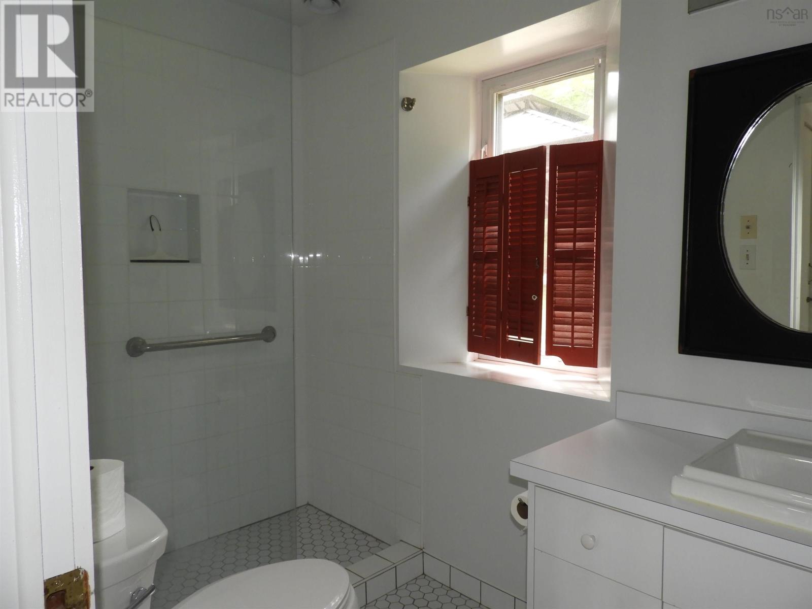 21 Long Hill Road, Mahone Bay, Nova Scotia  B0J 2E0 - Photo 16 - 202513228