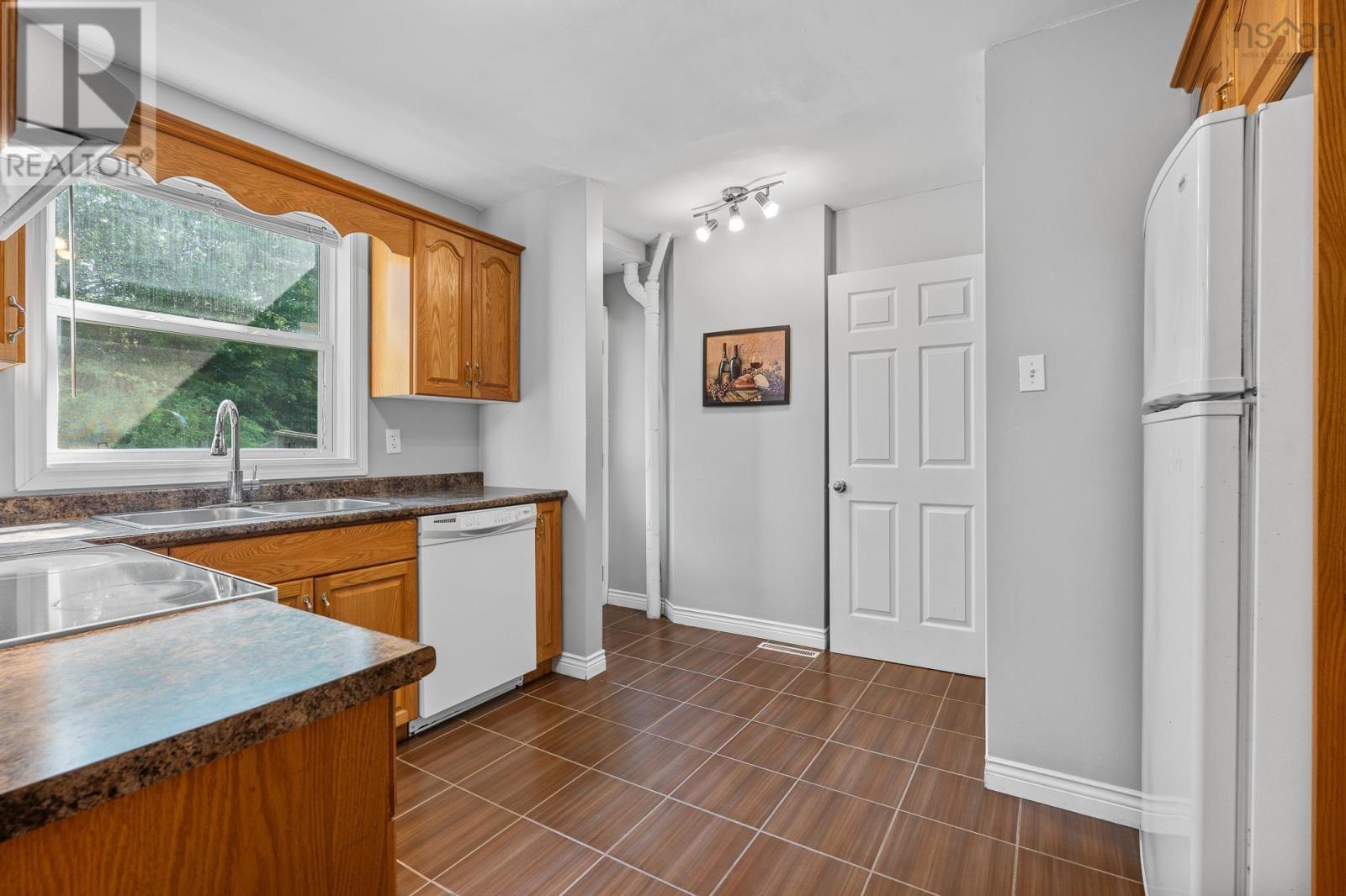 236 Roleika Drive, Dartmouth, Nova Scotia  B2X 1M6 - Photo 8 - 202519331