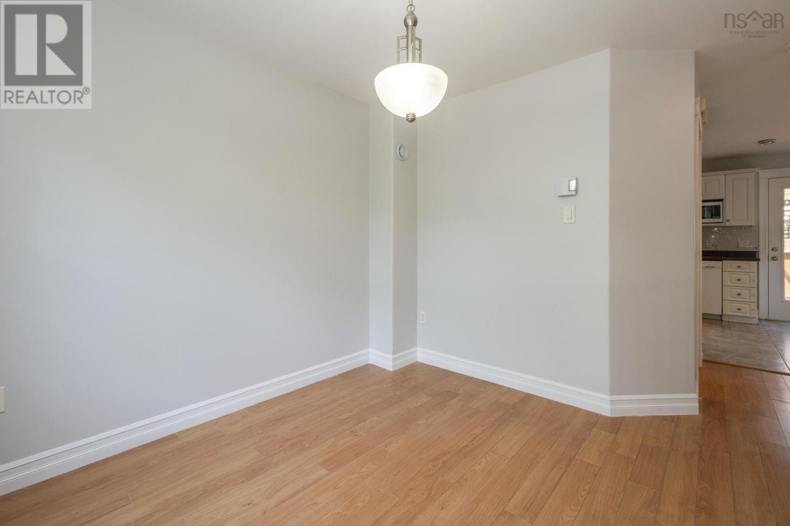 33 Sunnydale Crescent, Bedford, Nova Scotia  B4A 2S6 - Photo 7 - 202519276