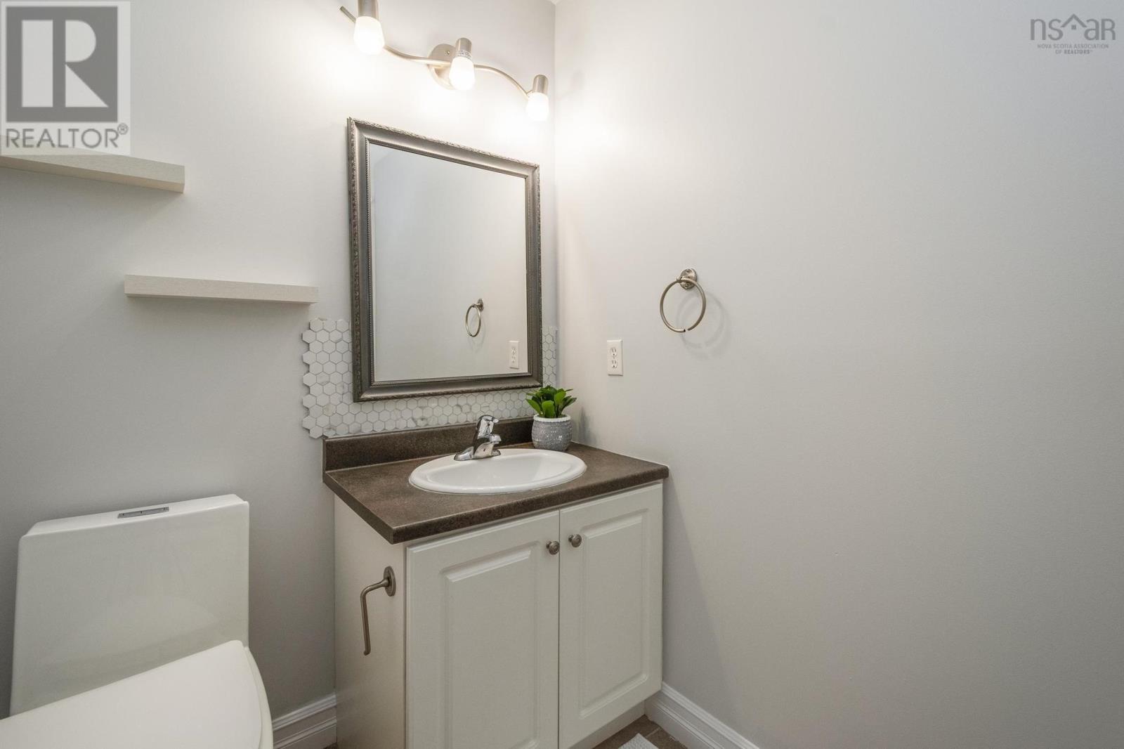 33 Sunnydale Crescent, Bedford, Nova Scotia  B4A 2S6 - Photo 8 - 202519276