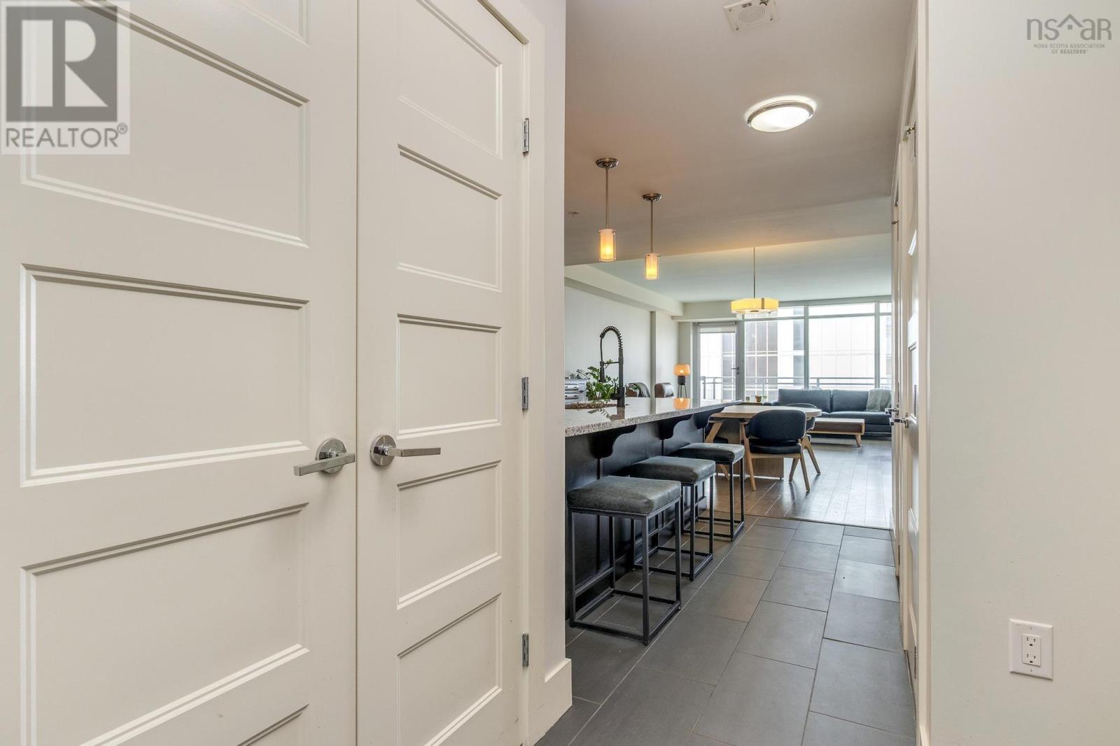 1006 15 Kings Wharf Place, Dartmouth, Nova Scotia  B2Y 0C2 - Photo 4 - 202520359