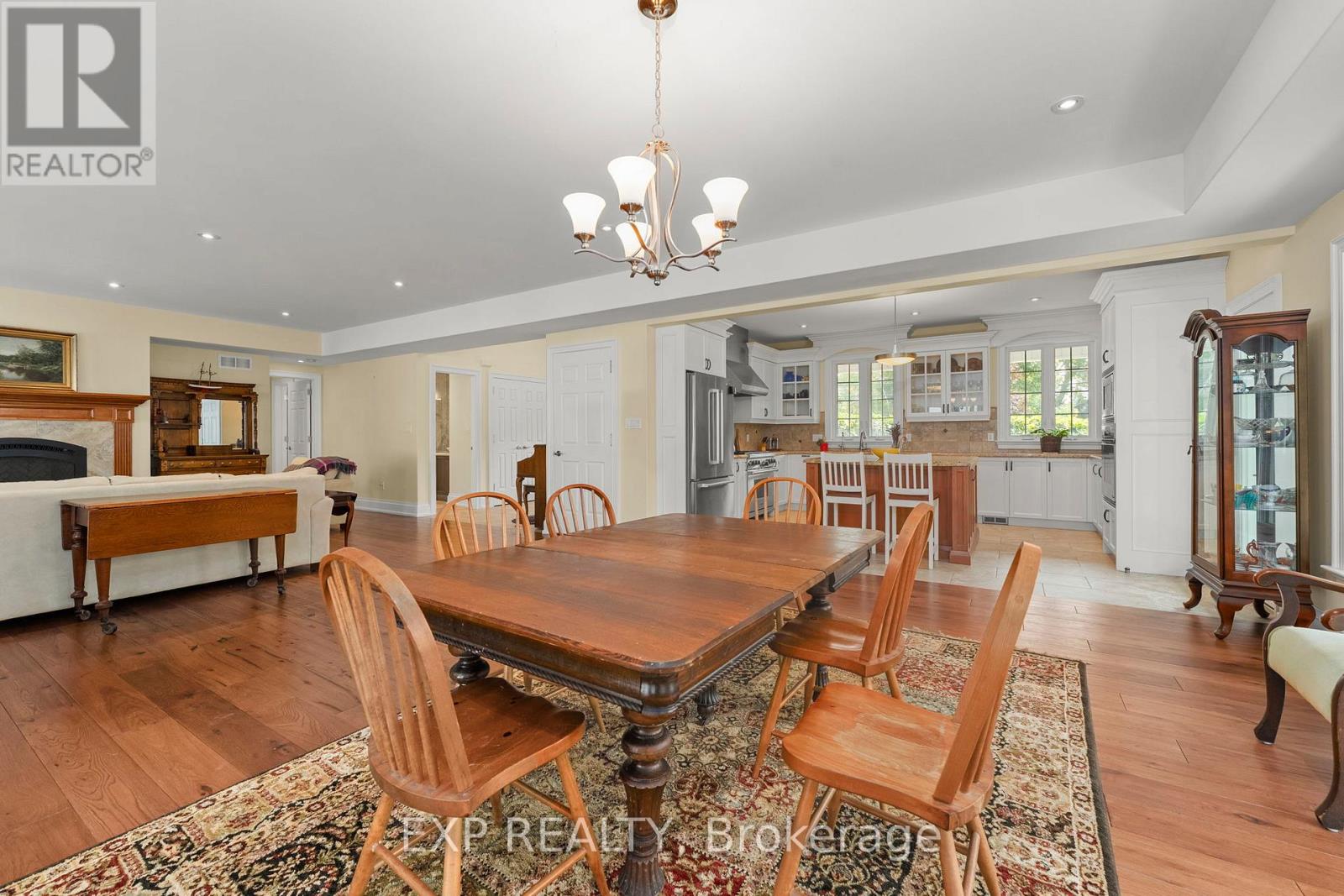 22 Blue Heron Drive, Georgina (Virginia), Ontario  L0E 1N0 - Photo 17 - N12343582