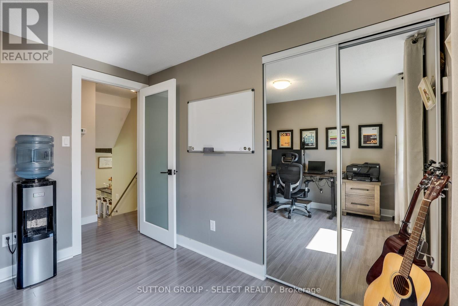 110 Compton Court, London South, Ontario  N6C 4G3 - Photo 24 - X12346034