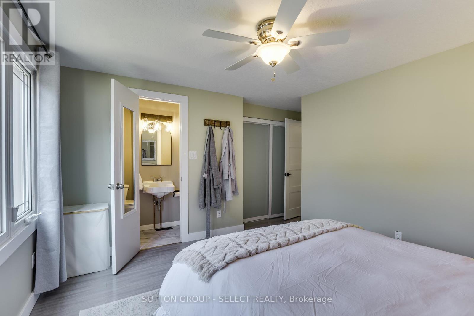 110 Compton Court, London South, Ontario  N6C 4G3 - Photo 20 - X12346034