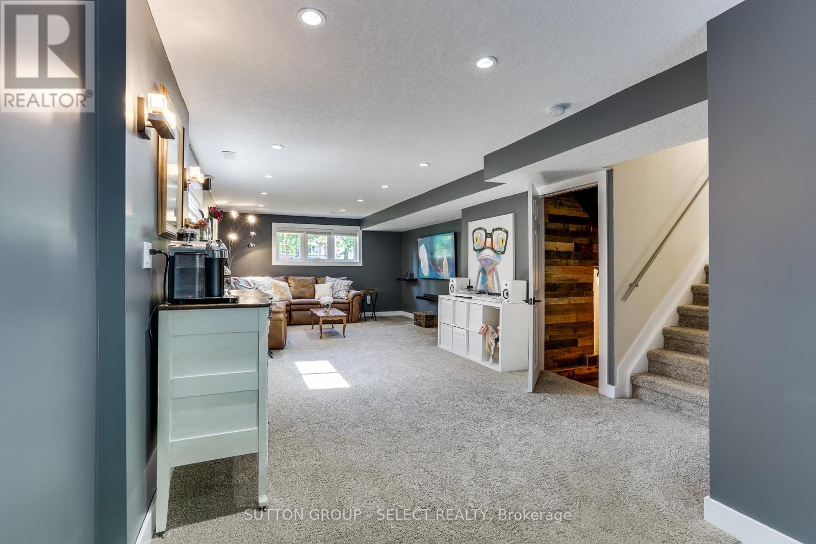 110 Compton Court, London South, Ontario  N6C 4G3 - Photo 28 - X12346034