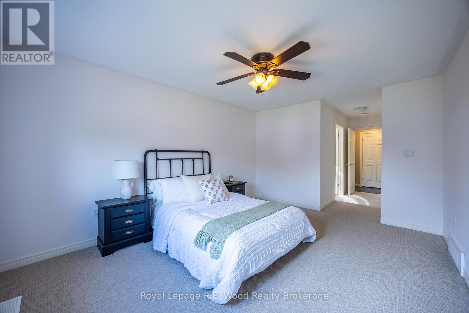 42 Hogarth Drive, Tillsonburg, Ontario  N4G 0C3 - Photo 10 - X12346049