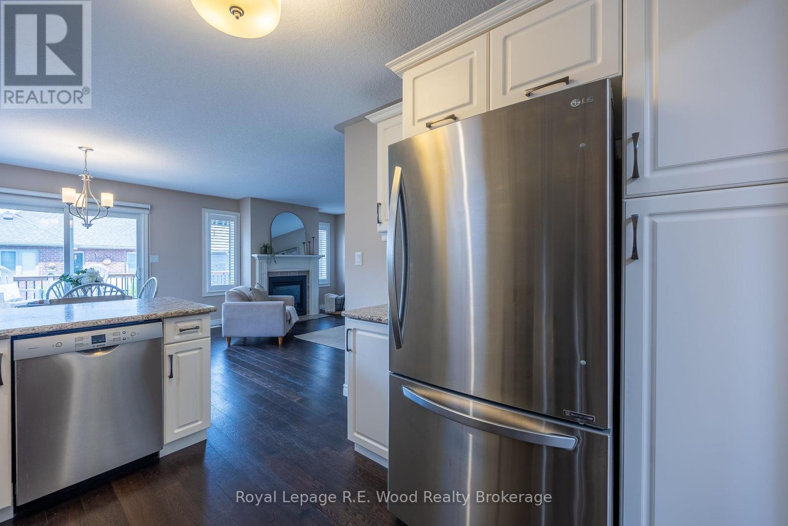 42 Hogarth Drive, Tillsonburg, Ontario  N4G 0C3 - Photo 16 - X12346049
