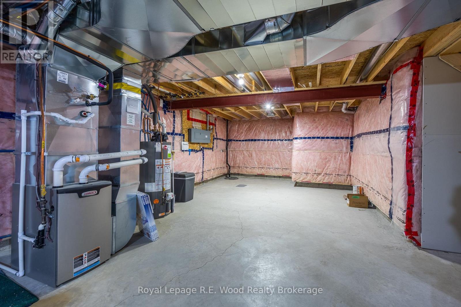 42 Hogarth Drive, Tillsonburg, Ontario  N4G 0C3 - Photo 21 - X12346049
