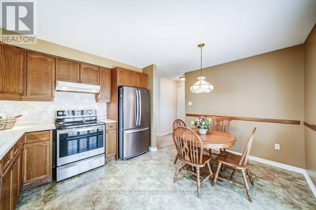 106 Burnaby Drive, Georgina, Ontario  L4P 3Y6 - Photo 15 - N12346035