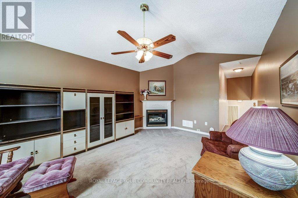 106 Burnaby Drive, Georgina, Ontario  L4P 3Y6 - Photo 28 - N12346035