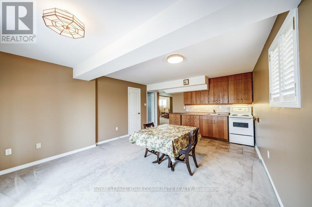 106 Burnaby Drive, Georgina, Ontario  L4P 3Y6 - Photo 35 - N12346035
