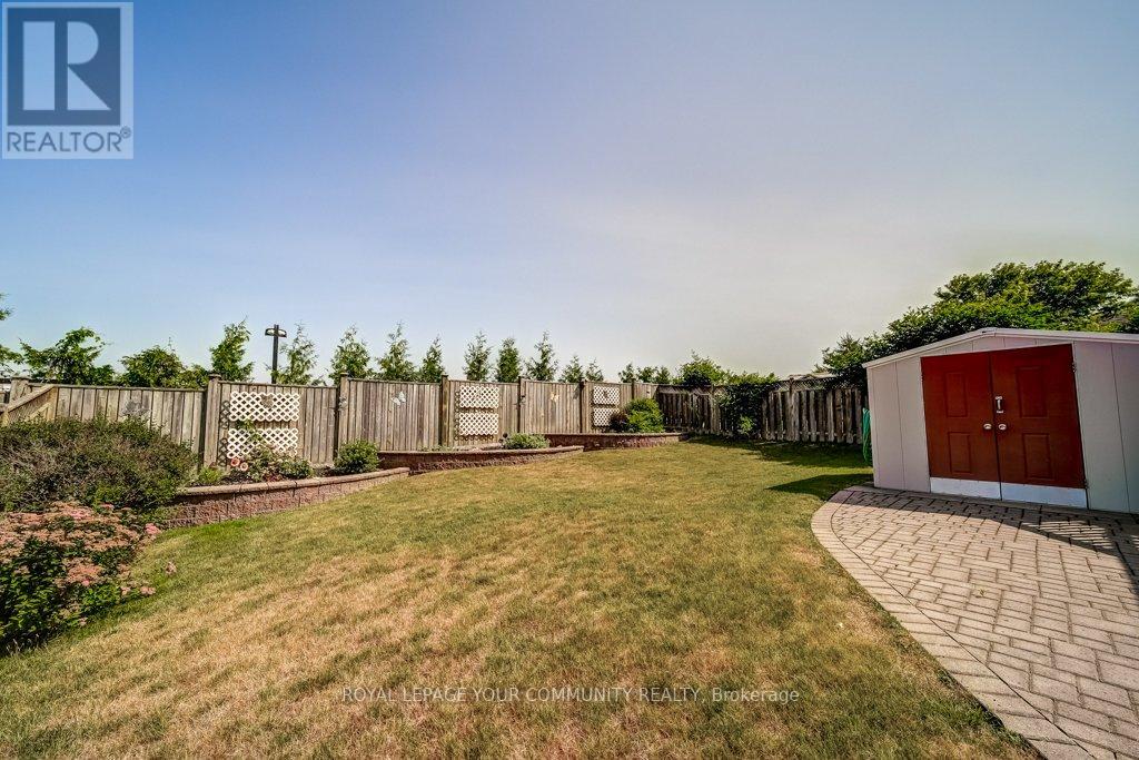 106 Burnaby Drive, Georgina, Ontario  L4P 3Y6 - Photo 44 - N12346035