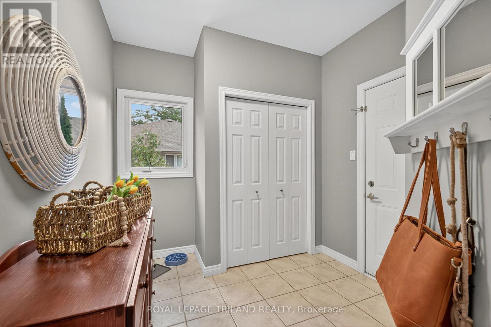 8 Wingreen Lane, Middlesex Centre, Ontario  N0L 1R0 - Photo 19 - X12346104