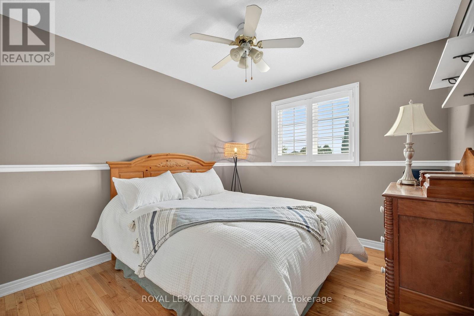 8 Wingreen Lane, Middlesex Centre, Ontario  N0L 1R0 - Photo 24 - X12346104