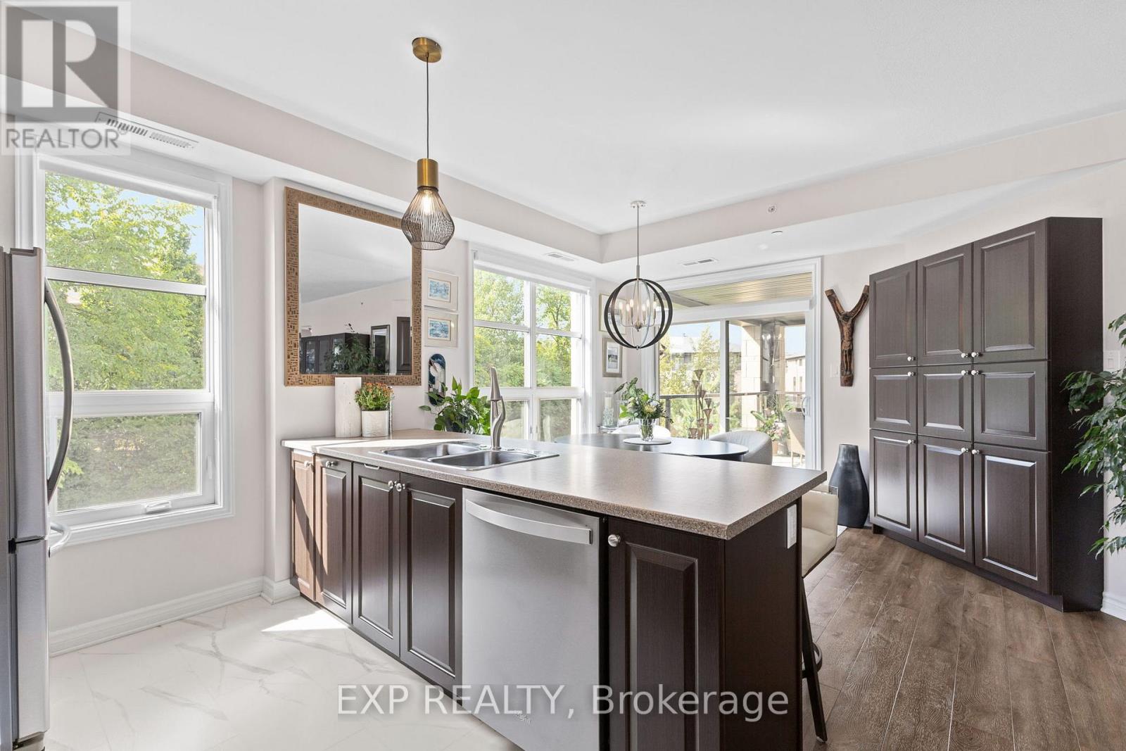 304 - 100 Montblanc Private, Ottawa, Ontario K1C 0B2 - Photo 15 - X12346093