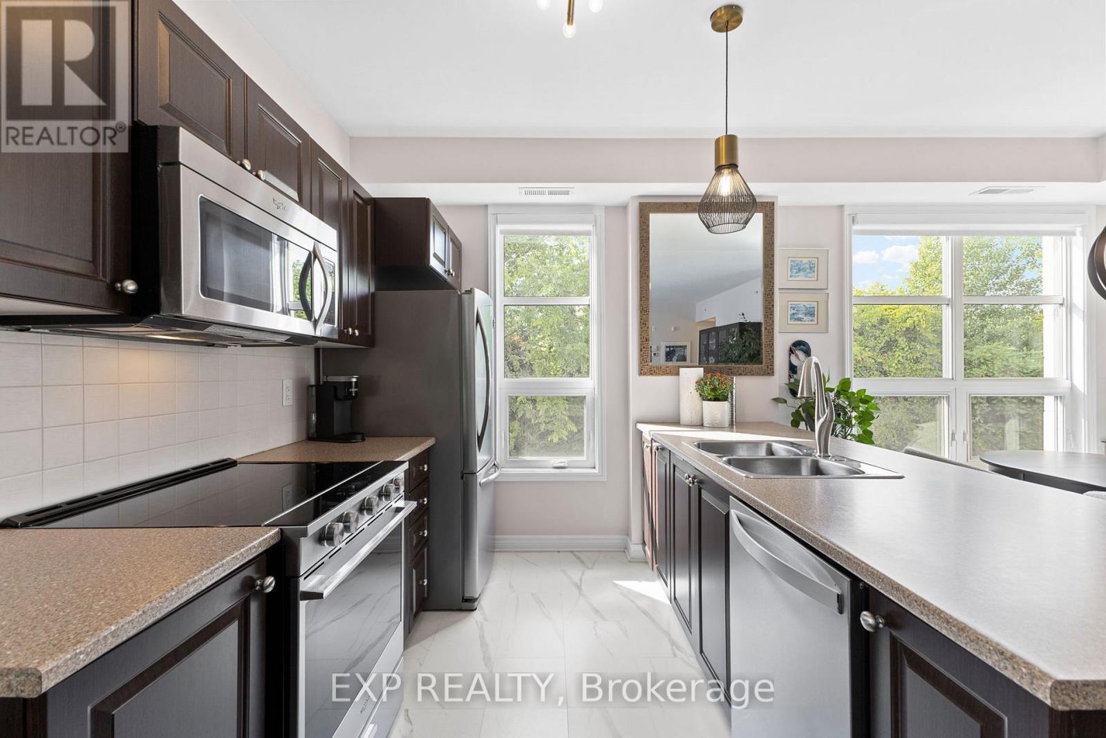 304 - 100 Montblanc Private, Ottawa, Ontario K1C 0B2 - Photo 16 - X12346093