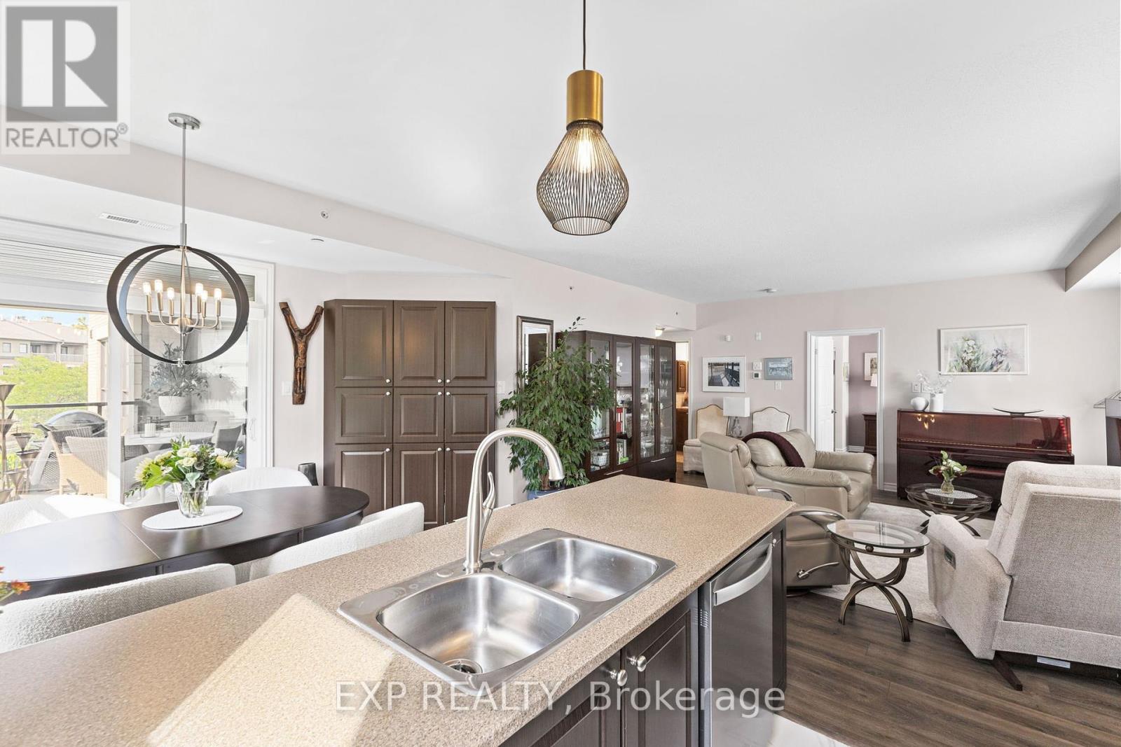 304 - 100 Montblanc Private, Ottawa, Ontario K1C 0B2 - Photo 17 - X12346093