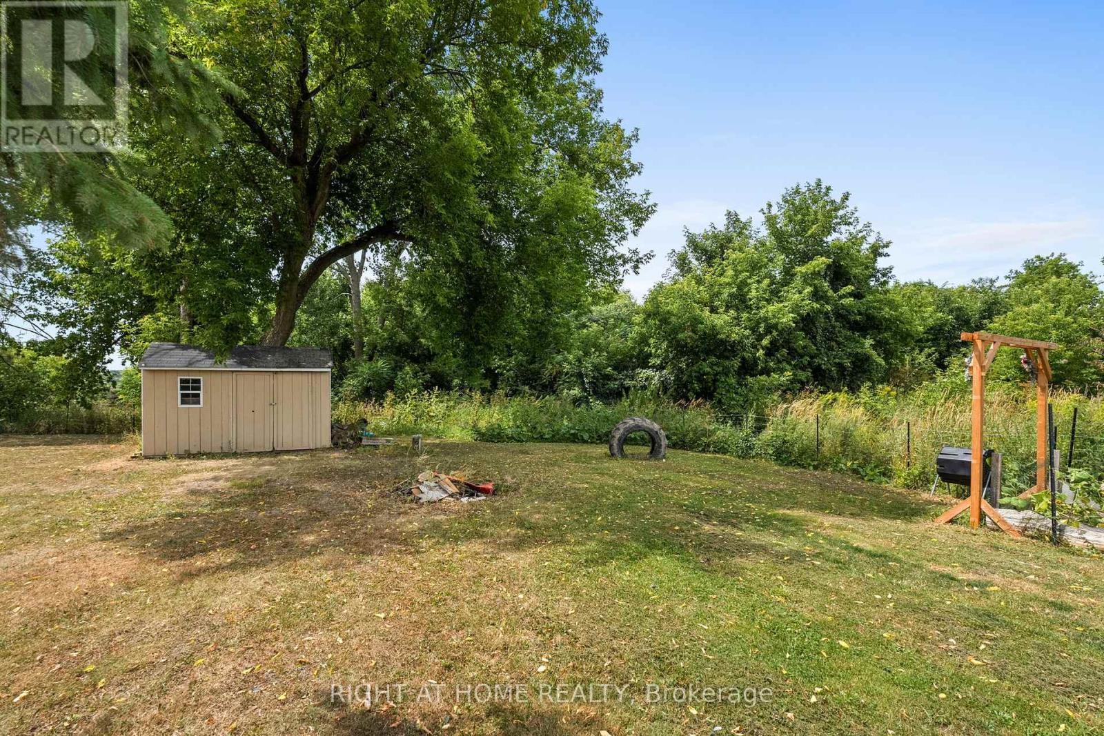 15365 Ashburn Road, North Stormont, Ontario  K0C 1G0 - Photo 28 - X12346105