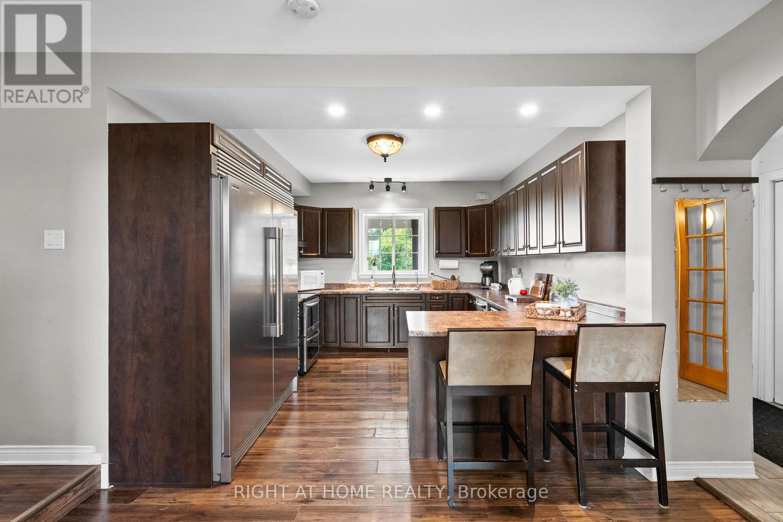 15365 Ashburn Road, North Stormont, Ontario  K0C 1G0 - Photo 5 - X12346105