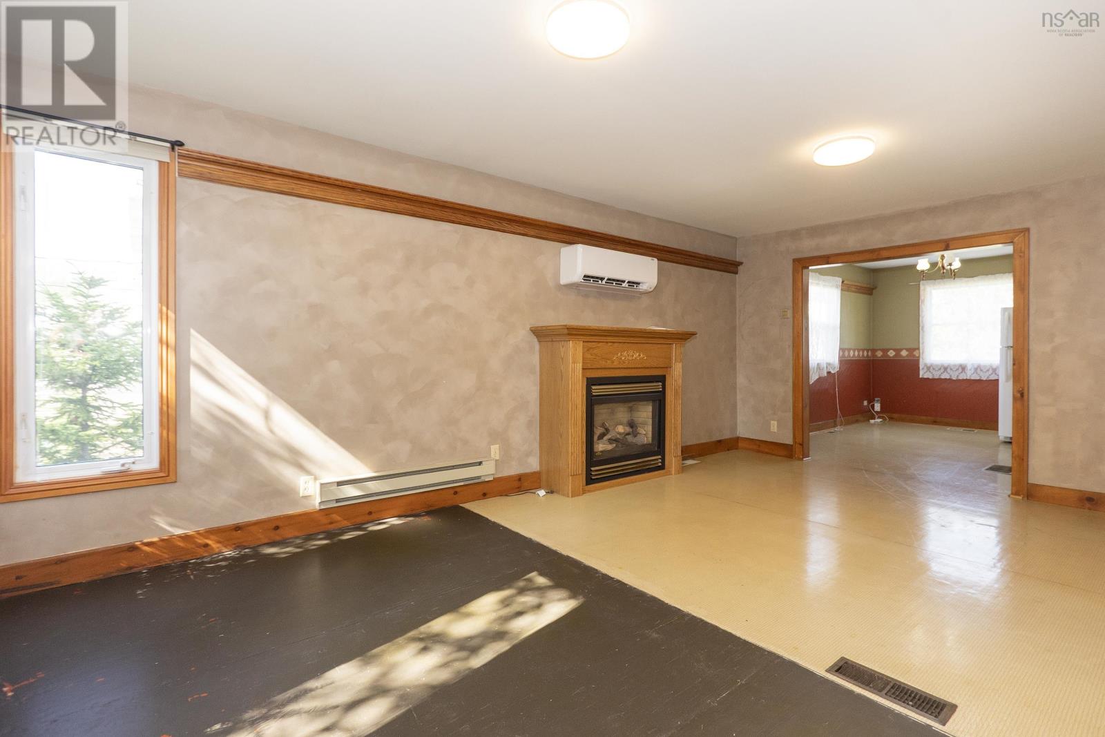 94 Mcfarlane Street, Springhill, Nova Scotia  B0M 1X0 - Photo 17 - 202520498