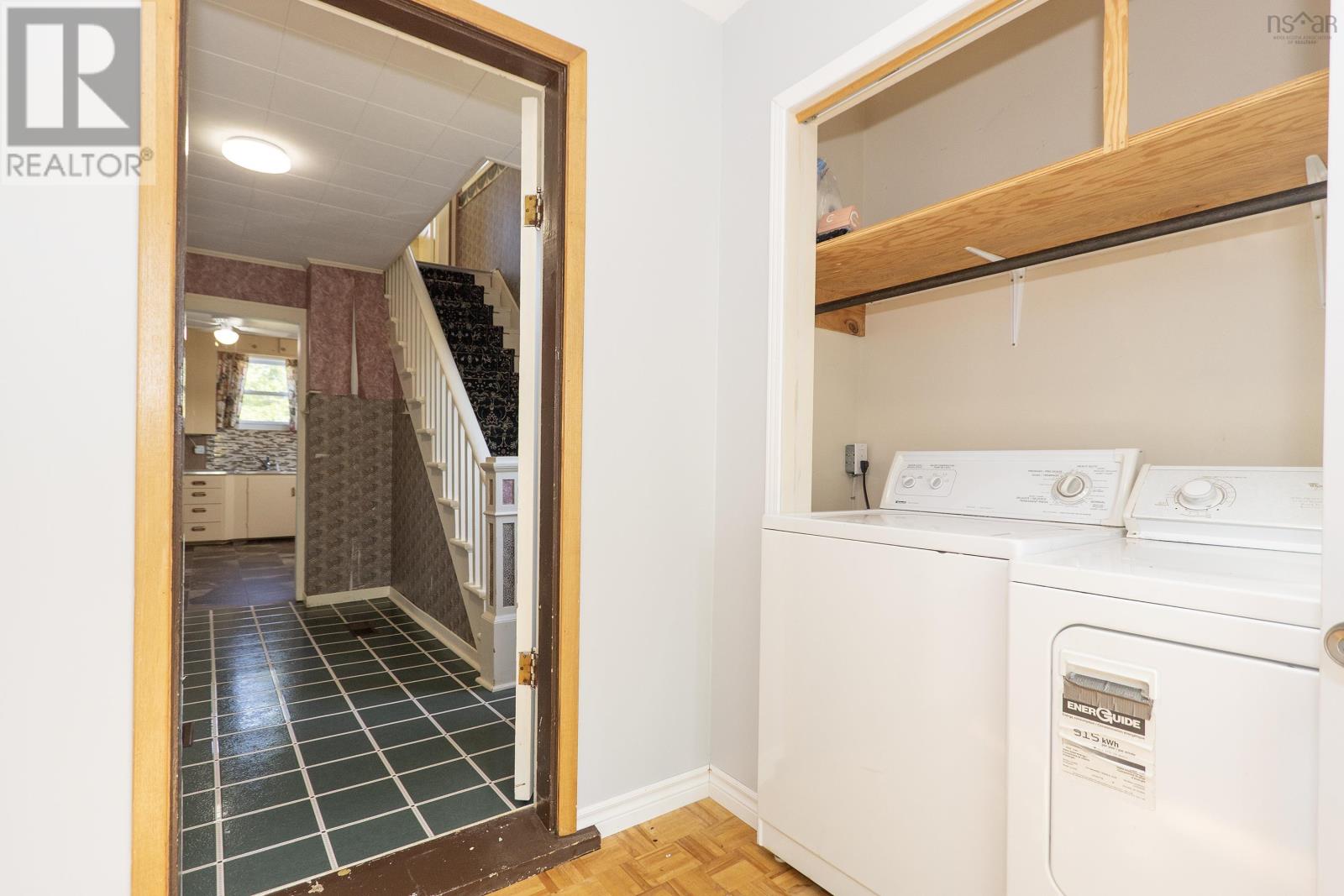 94 Mcfarlane Street, Springhill, Nova Scotia  B0M 1X0 - Photo 21 - 202520498
