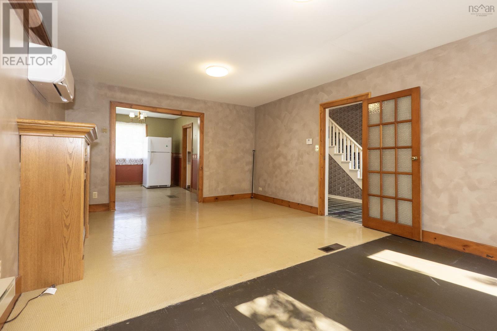 94 Mcfarlane Street, Springhill, Nova Scotia  B0M 1X0 - Photo 18 - 202520498