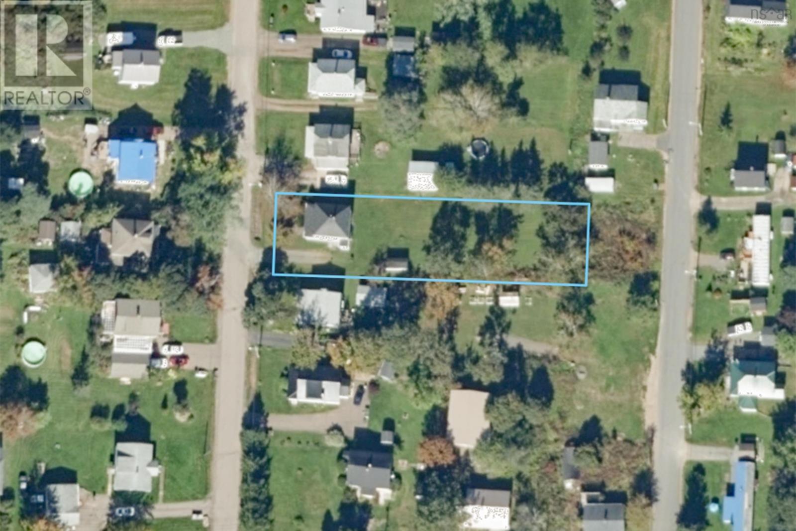 94 Mcfarlane Street, Springhill, Nova Scotia  B0M 1X0 - Photo 5 - 202520498