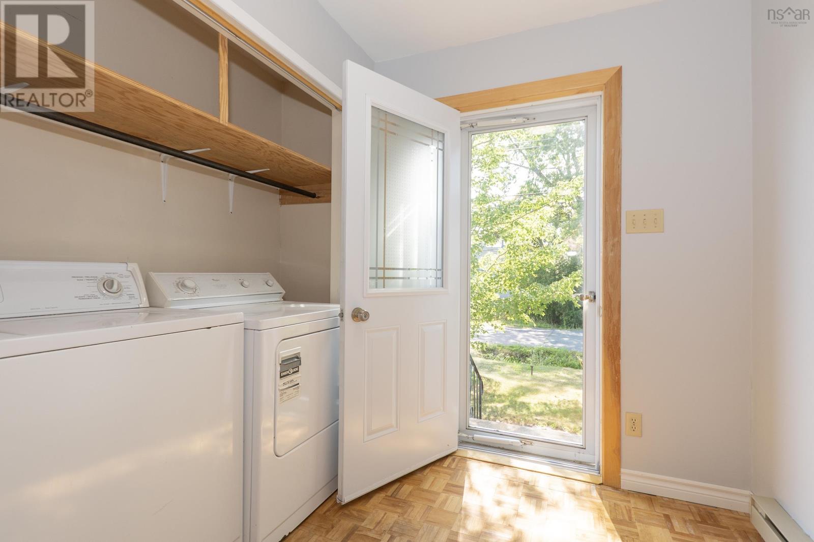94 Mcfarlane Street, Springhill, Nova Scotia  B0M 1X0 - Photo 20 - 202520498
