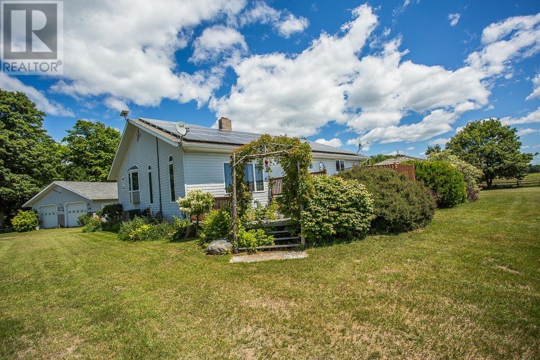 736 Pioneer Rd, Huron Shores, Ontario  P0R 1H0 - Photo 41 - SM251008