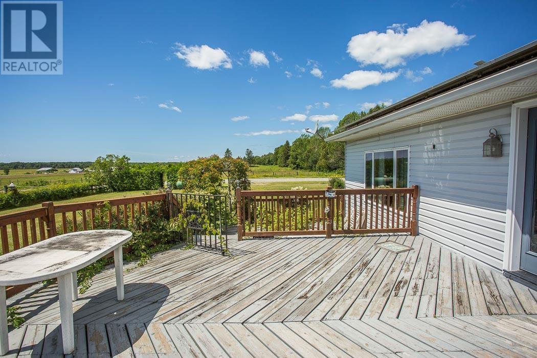 736 Pioneer Rd, Huron Shores, Ontario  P0R 1H0 - Photo 44 - SM251008