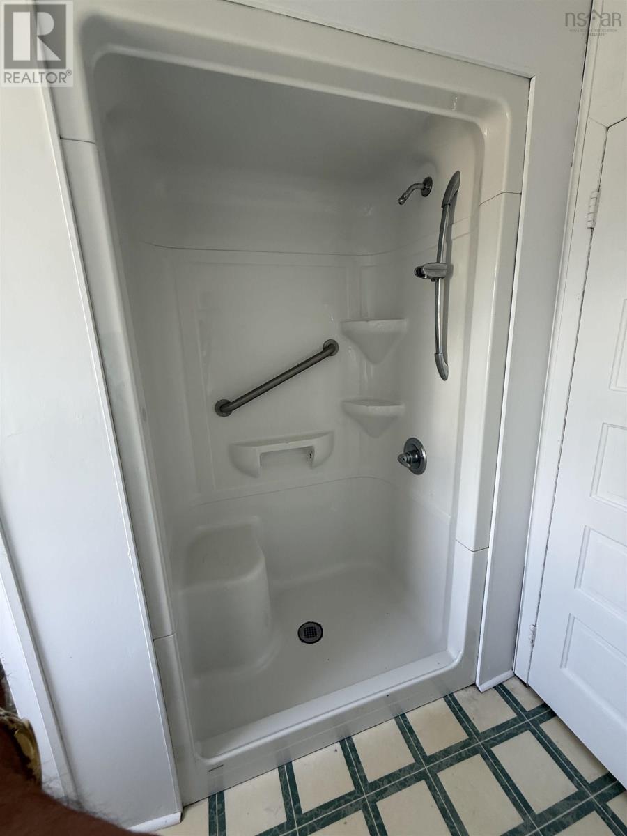 126 Broadway Street, Whitney Pier, Nova Scotia  B1N 2Y8 - Photo 20 - 202520663