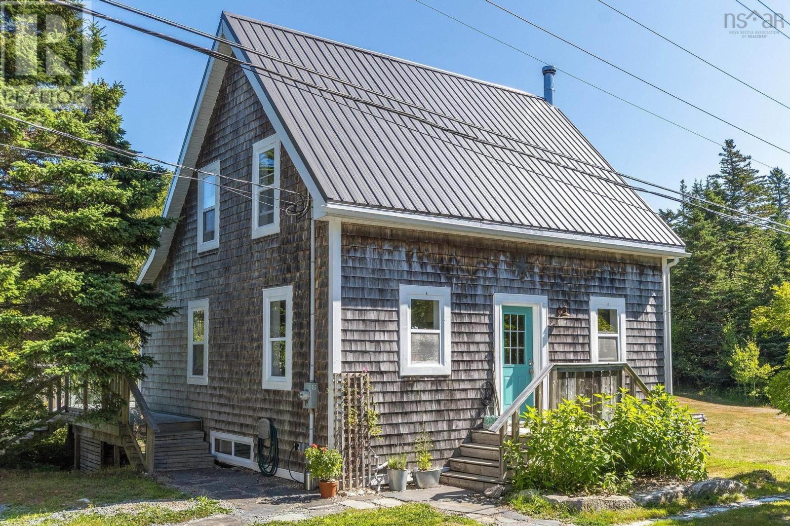 67 Pauls Point Road, Hackett's Cove, Nova Scotia  B3Z 3K6 - Photo 36 - 202520677