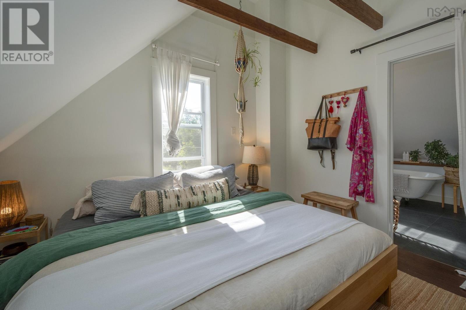 67 Pauls Point Road, Hackett's Cove, Nova Scotia  B3Z 3K6 - Photo 6 - 202520677