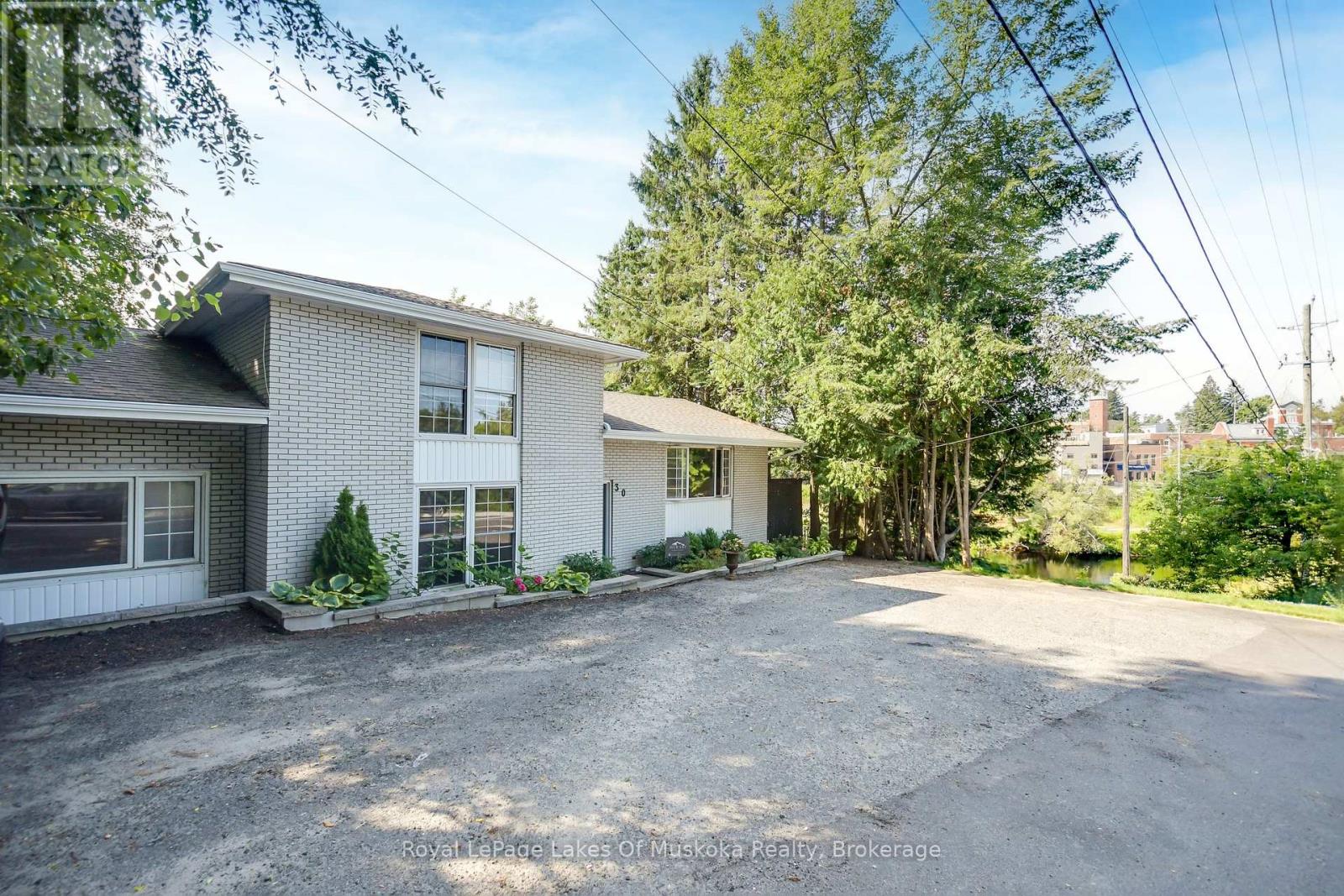 30 Taylor Road, Bracebridge, Ontario  P1L 1J6 - Photo 46 - X12346062