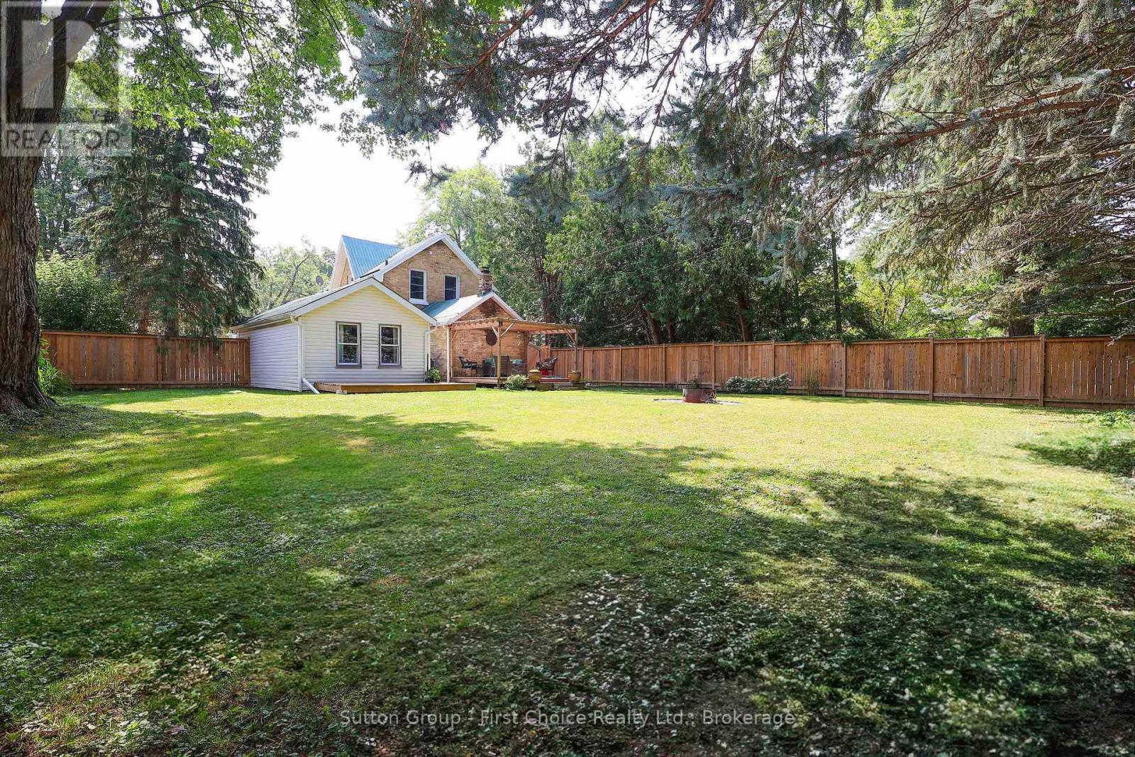 64 Dufferin Street, Stratford, Ontario  N5A 2G5 - Photo 43 - X12346064