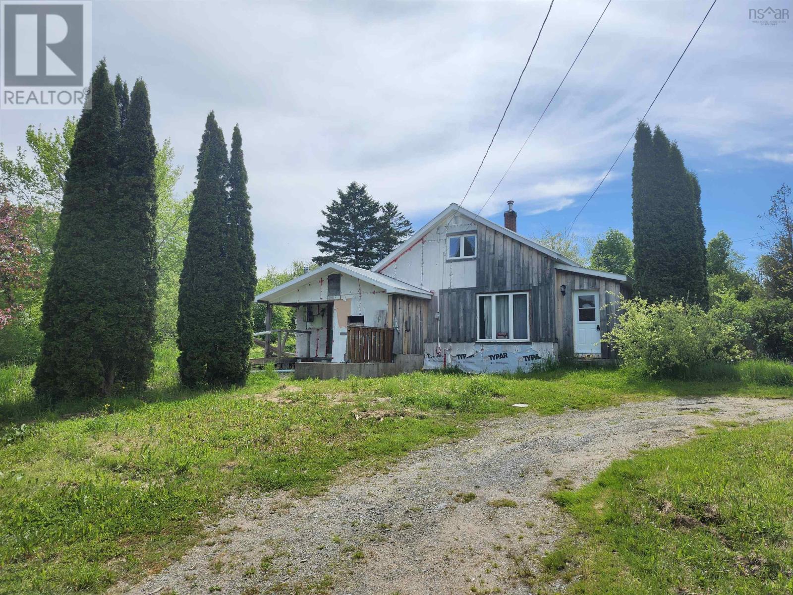 896 Highway 201, Moschelle, Nova Scotia  B0S 1A0 - Photo 1 - 202513399