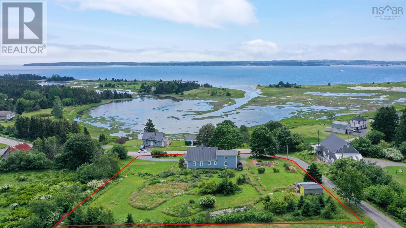 Property at 647 Blue Rocks Road image 2