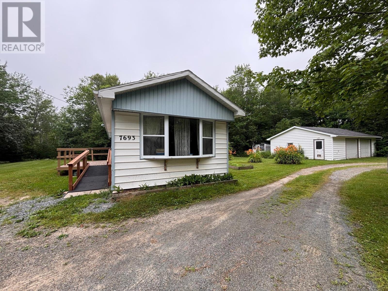 7693 Highway 14, Hardwood Lands, Nova Scotia  B0N 1Y0 - Photo 10 - 202518276