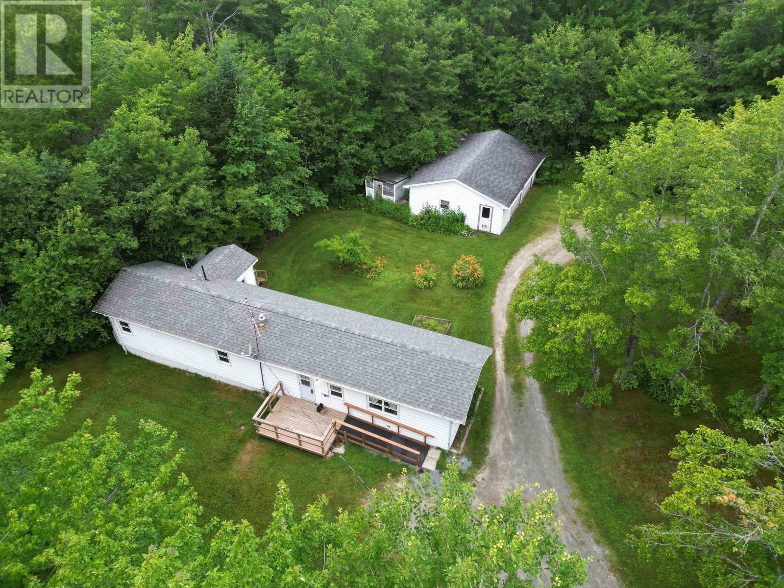 7693 Highway 14, Hardwood Lands, Nova Scotia  B0N 1Y0 - Photo 1 - 202518276