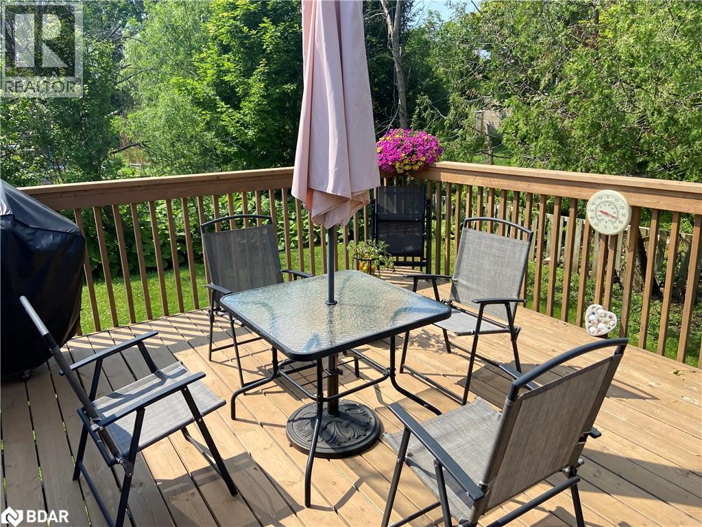 4 Campbell Avenue, Oro-Medonte, Ontario  L0L 1T0 - Photo 2 - 40760482