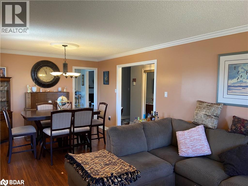 4 Campbell Avenue, Oro-Medonte, Ontario  L0L 1T0 - Photo 7 - 40760482