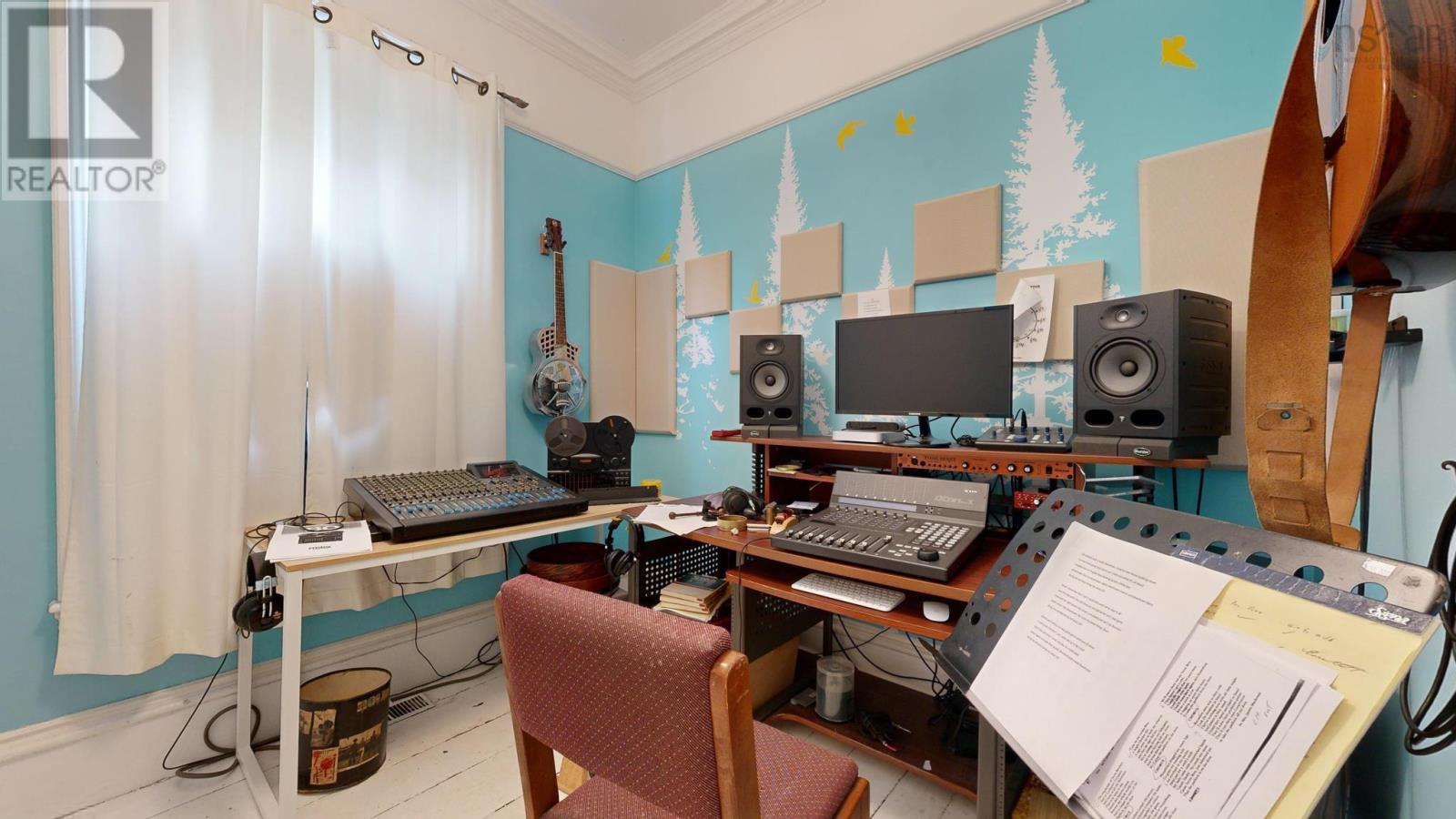 16 John Street, Shelburne, Nova Scotia  B0T 1W0 - Photo 33 - 202420134