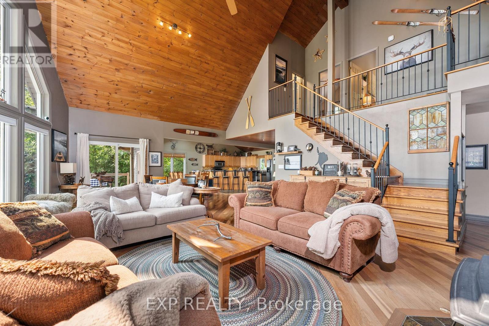 548 Bear Road, Georgina Islands, Ontario  L0E 1R0 - Photo 12 - N12346058